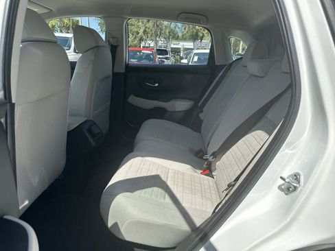 Used 2025 Honda HR-V LX image 15