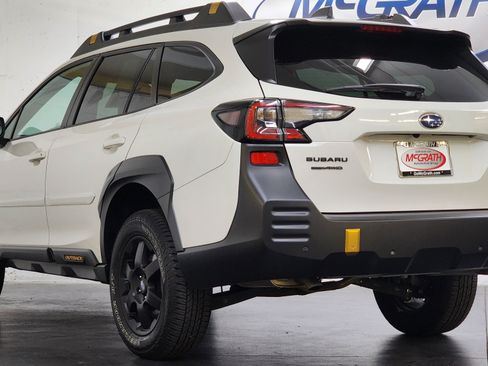 Used 2025 Subaru Outback Wilderness AWD/4WD image 9