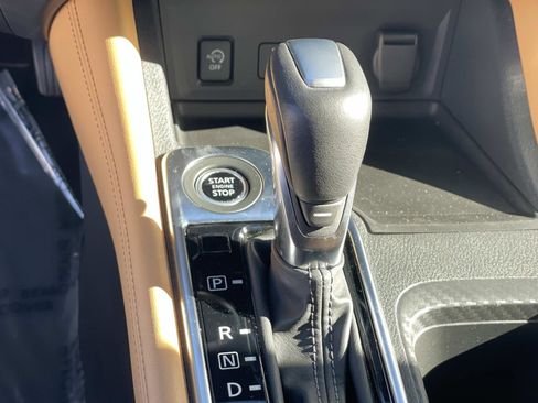 Used 2024 Nissan Sentra SV w/ SV Premium Package image 14