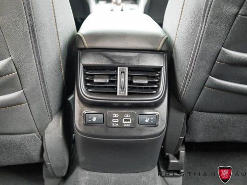 Used 2025 Subaru Outback Wilderness AWD/4WD image 40