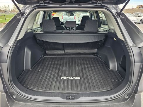 Used 2023 Toyota RAV4 LE image 14