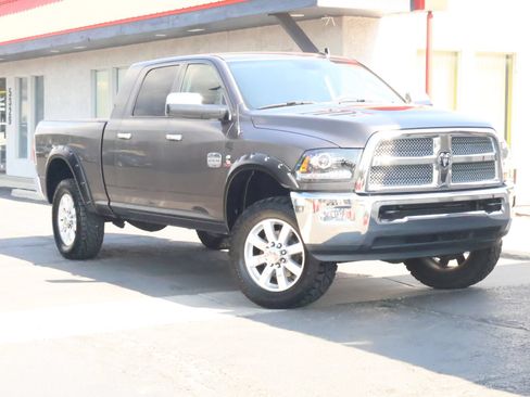 Used 2014 RAM 3500 Laramie Longhorn w/ Convenience Group AWD/4WD image 2