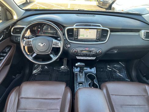 Used 2019 Kia Sorento SX AWD/4WD image 36