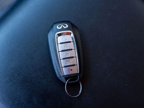 Used 2020 INFINITI QX60 Luxe w/ Essential Package image 31