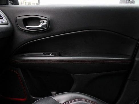 Used 2020 Jeep Compass Trailhawk image 27