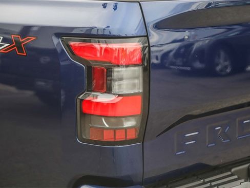 Used 2022 Nissan Frontier Pro-X w/ Technology Package image 9