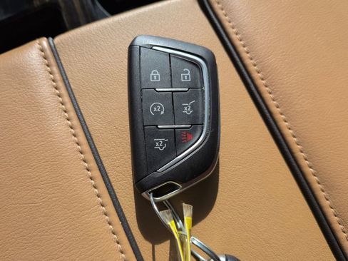 Used 2023 Cadillac Escalade Premium Luxury w/ LPO, Radiant Package AWD/4WD image 28