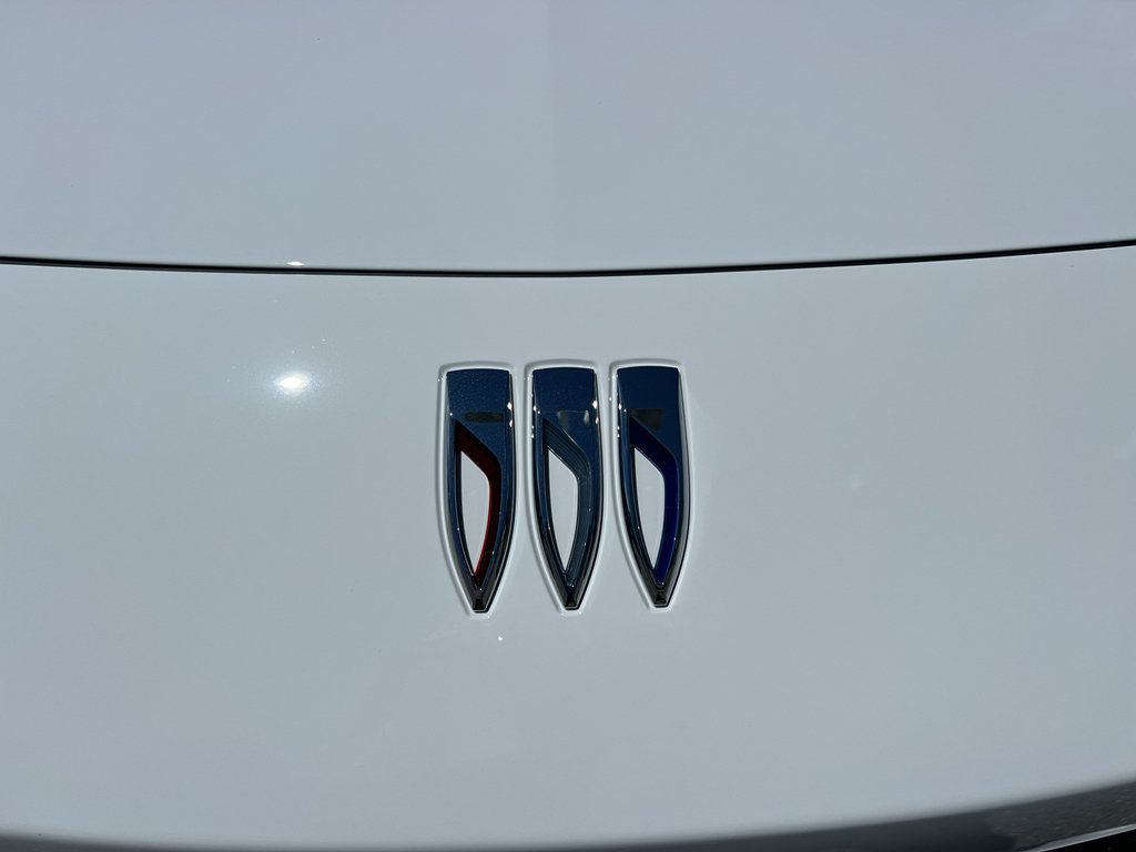 New 2026 Buick Envista Sport Touring w/ Convenience I Package FWD image 23