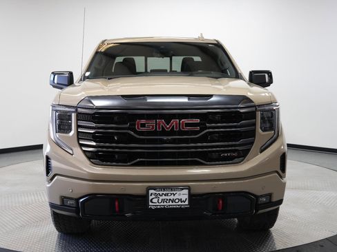 Used 2022 GMC Sierra 1500 AT4 w/ AT4 Premium Package image 2