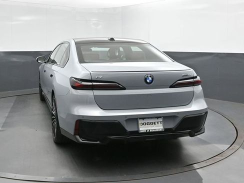 New 2026 BMW i7 eDrive50 w/ M Sport Package image 8