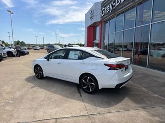 New 2025 Nissan Versa SR video 2