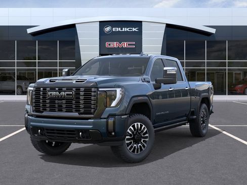 New 2026 GMC Sierra 3500 Denali Ultimate AWD/4WD image 7