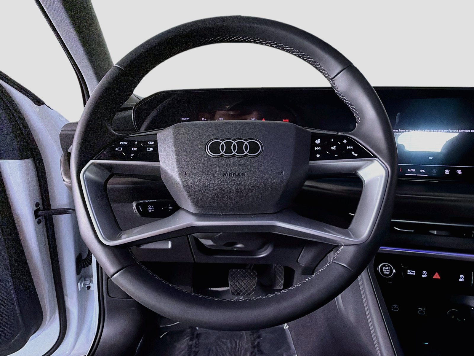 Certified 2025 Audi Q5 Premium w/ Premium Plus AWD/4WD image 10