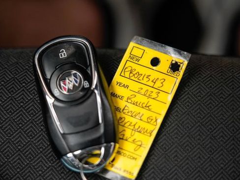 Used 2023 Buick Encore GX Preferred FWD image 34