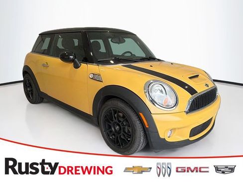 Used 2008 MINI Cooper S FWD image 1