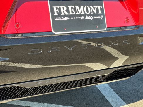 New 2024 Dodge Charger R/T w/ Plus Group image 25