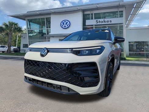 New 2026 Volkswagen Tiguan SE R-Line AWD/4WD image 8