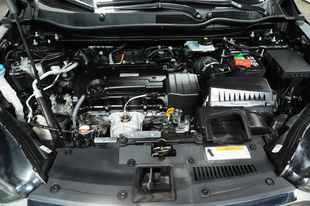 Used 2017 Honda CR-V LX image 9
