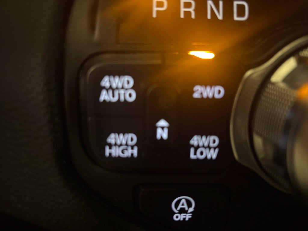 Used 2021 RAM 1500 Laramie AWD/4WD image 17