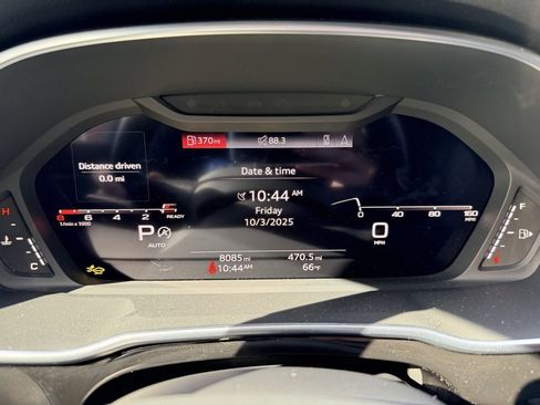 Certified 2024 Audi Q3 2.0T Premium Plus image 30