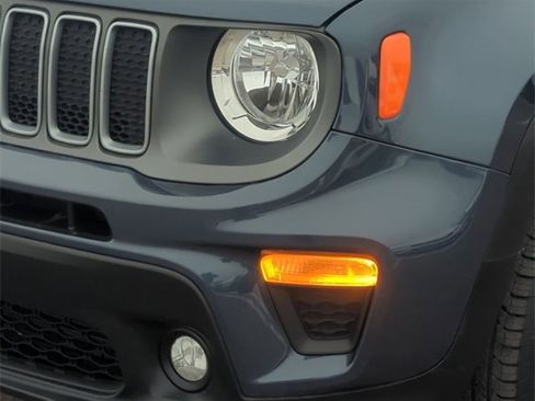 Used 2023 Jeep Renegade Limited w/ Sun/Sound Group image 9