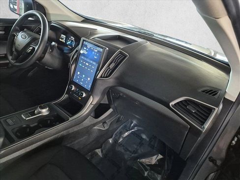 Used 2022 Ford Edge SE w/ Black Appearance Package AWD/4WD image 22