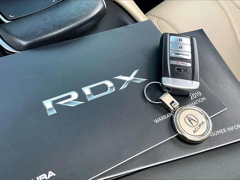 Used 2019 Acura RDX FWD image 10