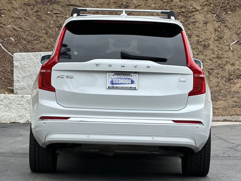 Certified 2023 Volvo XC90 T8 Plus AWD/4WD image 5