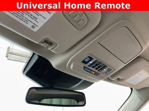 Used 2020 Ford Explorer Platinum image 37