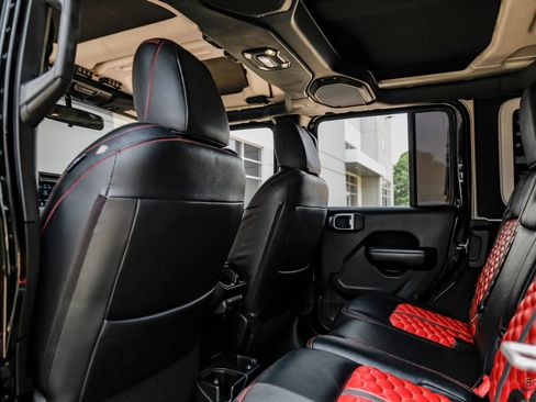 Used 2020 Jeep Wrangler Unlimited Sport S AWD/4WD image 89