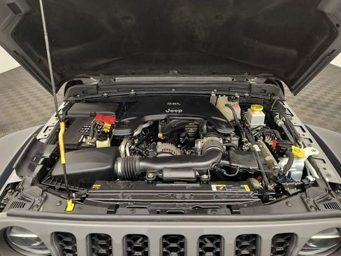 Used 2021 Jeep Gladiator Mojave w/ LED Lighting Group AWD/4WD image 30