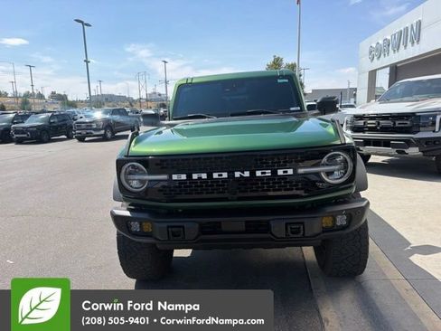 Used 2023 Ford Bronco Wildtrak AWD/4WD image 3