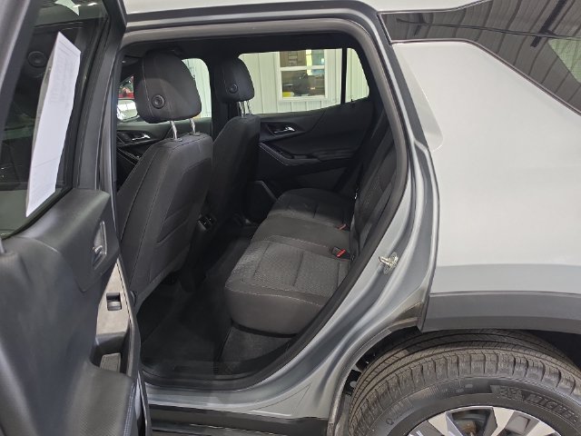 Used 2026 Chevrolet Equinox LT AWD/4WD image 23