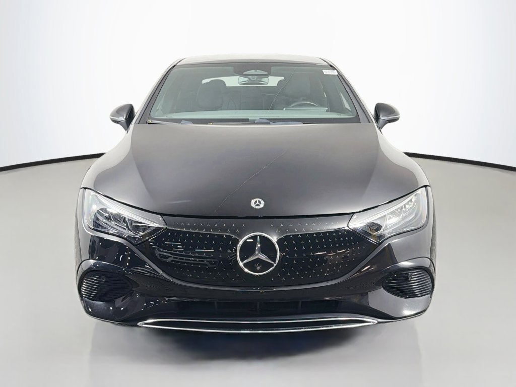 Used 2025 Mercedes-Benz EQE 350+ 4MATIC Sedan image 2