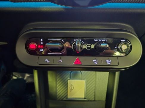 New 2025 MINI Cooper S image 16