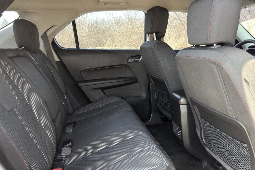 Used 2017 Chevrolet Equinox LS FWD image 25