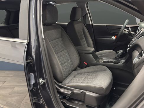 Used 2022 Chevrolet Equinox LT AWD/4WD image 24