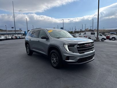 Used 2025 GMC Acadia Elevation