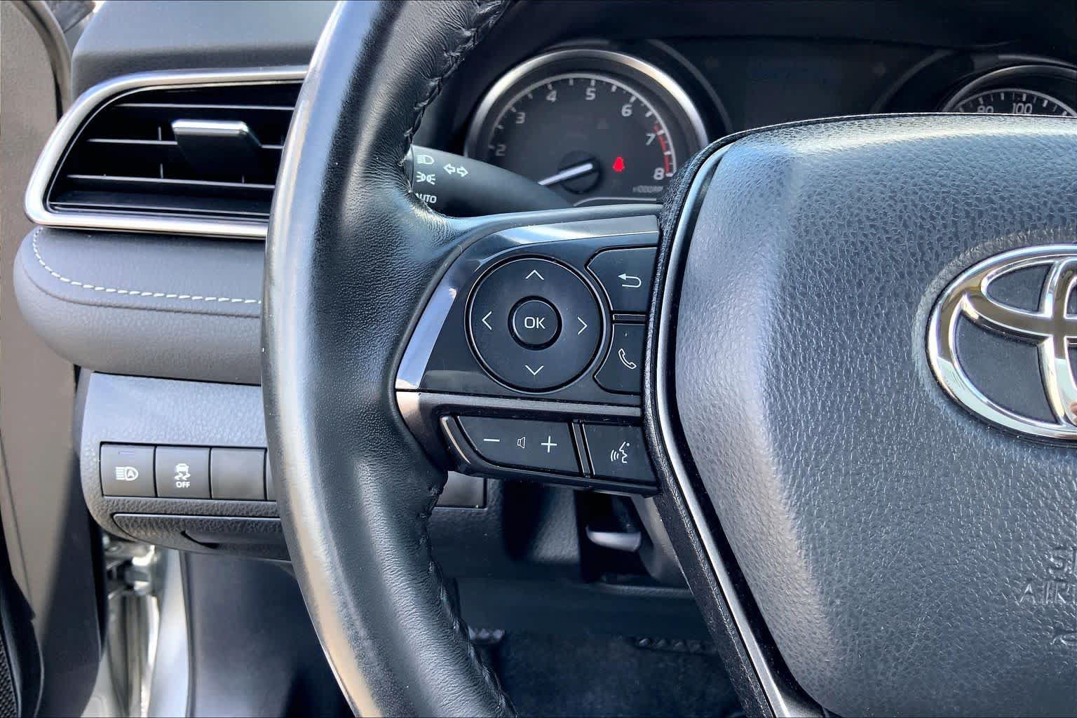 Used 2024 Toyota Camry SE FWD image 23