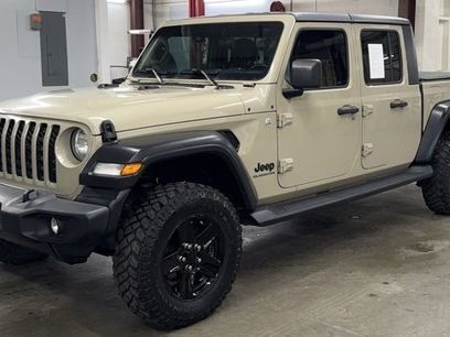 Used 2020 Jeep Gladiator Sport w/ Quick Order Package 24S