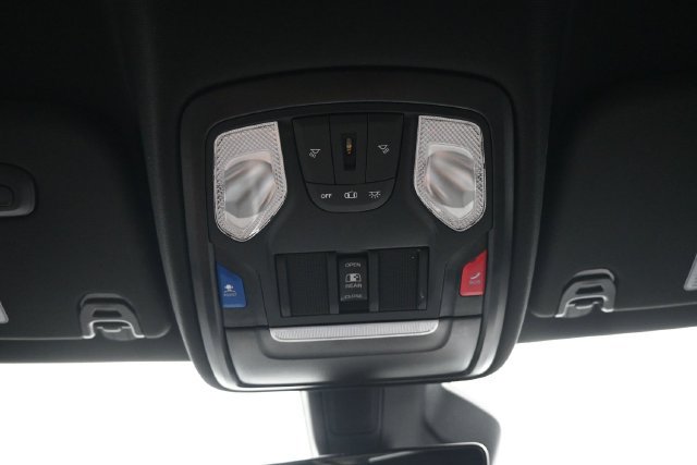 Used 2025 RAM 1500 Big Horn AWD/4WD image 12