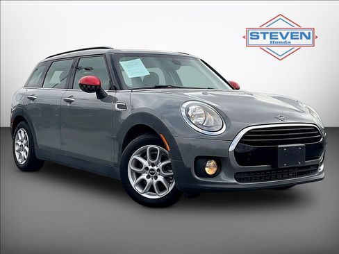 Used 2019 MINI Cooper Clubman ALL4 AWD/4WD image 1