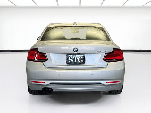 Used 2020 BMW 230i Coupe w/ Convenience Package image 5