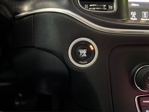 Used 2016 Dodge Charger R/T image 27