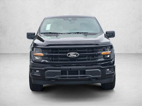 New 2026 Ford F150 XLT w/ XLT Black Appearance Package AWD/4WD image 6