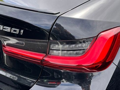 Used 2024 BMW 330i xDrive Sedan w/ M Sport Package image 8