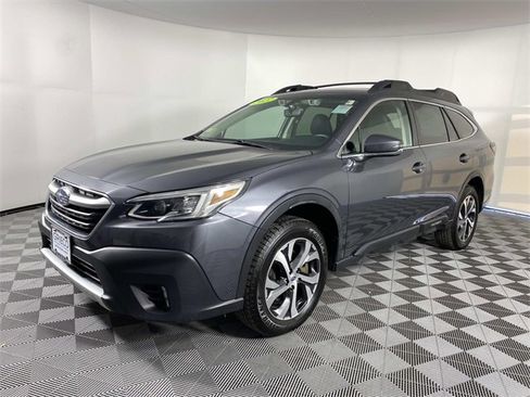 Used 2022 Subaru Outback Limited image 4