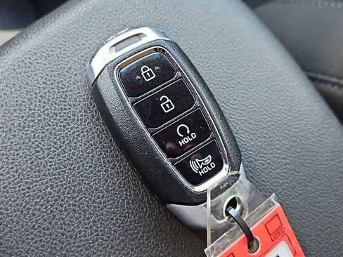 Used 2022 Hyundai Kona SEL w/ Cargo Package image 31