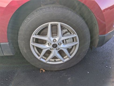 Certified 2024 Ford Edge SEL w/ Convenience Package image 4