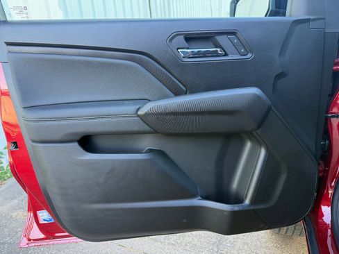 New 2026 GMC Canyon Elevation w/ Convenience Package image 8